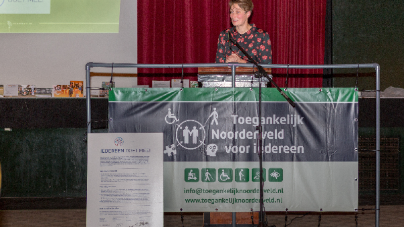 wethouder Ipema tijdens de presentatie