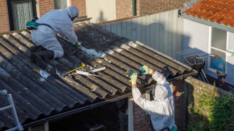Verwijderen asbest van dak