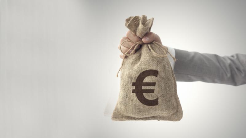 Zak met geld
