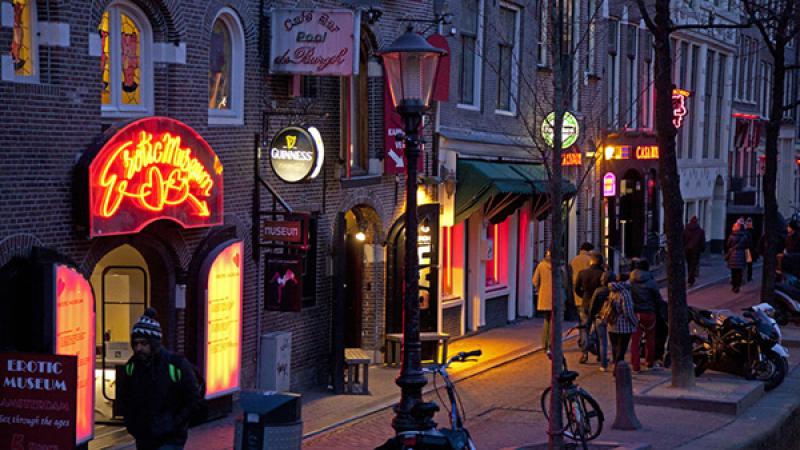 Amsterdam, De Wallen bij nacht