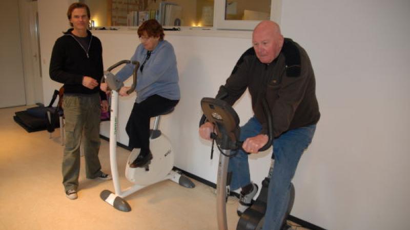 ouderen aan het sporten