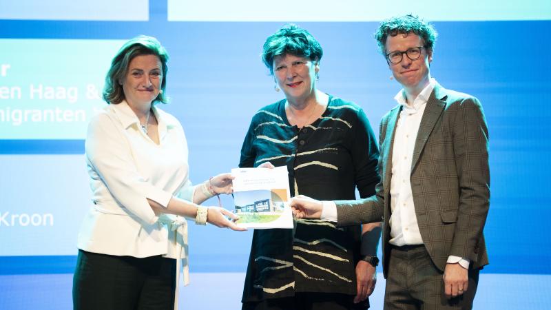 Overhandiging van de handreiking effectenrapportage nieuwe bedrijvigheid