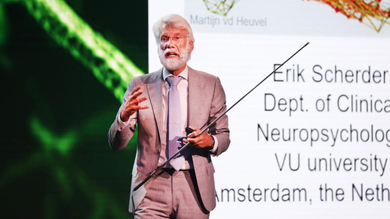 Erik Scherder