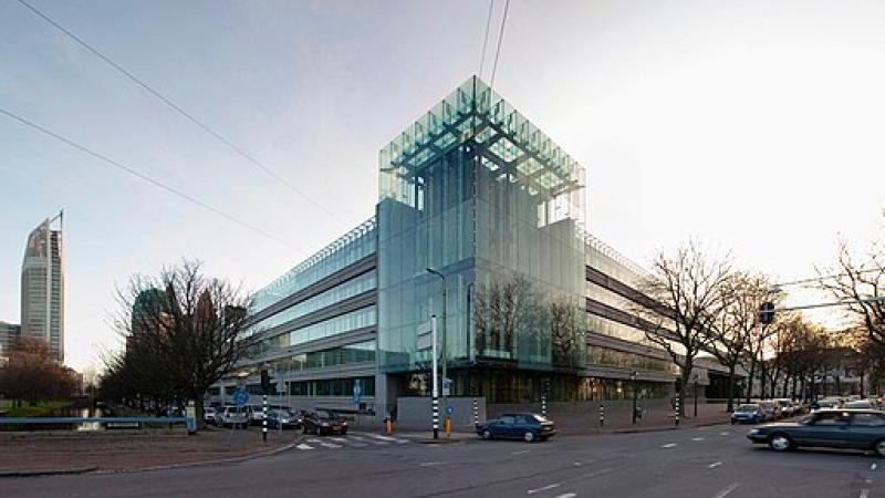 Buitenkant van het gebouw van het ministerie van Financiën