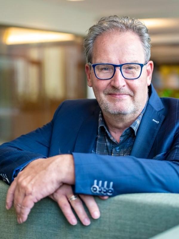 Henk-Mulder