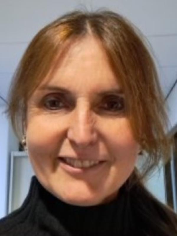 Corinne Bos